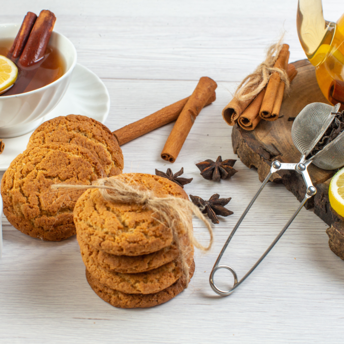 Biscoitos, Mel e Infusões de Chá